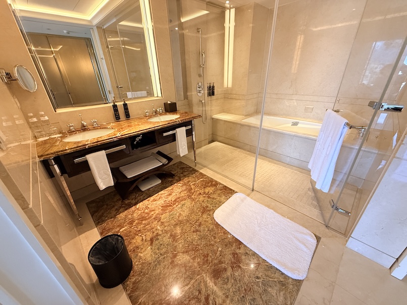 オークラプレステージ台北の客室:バスルーム(全景)