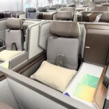 エバー航空ビジネスクラス搭乗記！ロイヤルローレルの座席シートから機内食、アメニティーまでブログレポート！