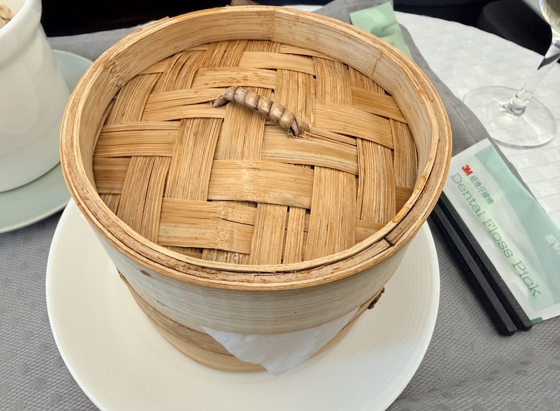 エバー航空ビジネスクラス：機内食（鼎泰豊せいろ：往路）